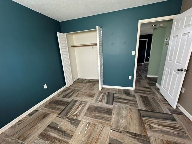 В аренду: $1,700 (2 спален, 1 ванн, 716 Квадратных фут)