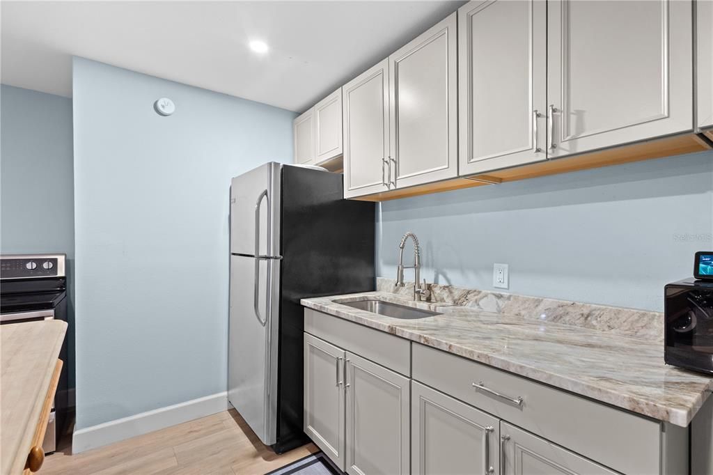 En Venta: $1,350,000 (9 camas, 6 baños, 3080 Pies cuadrados)