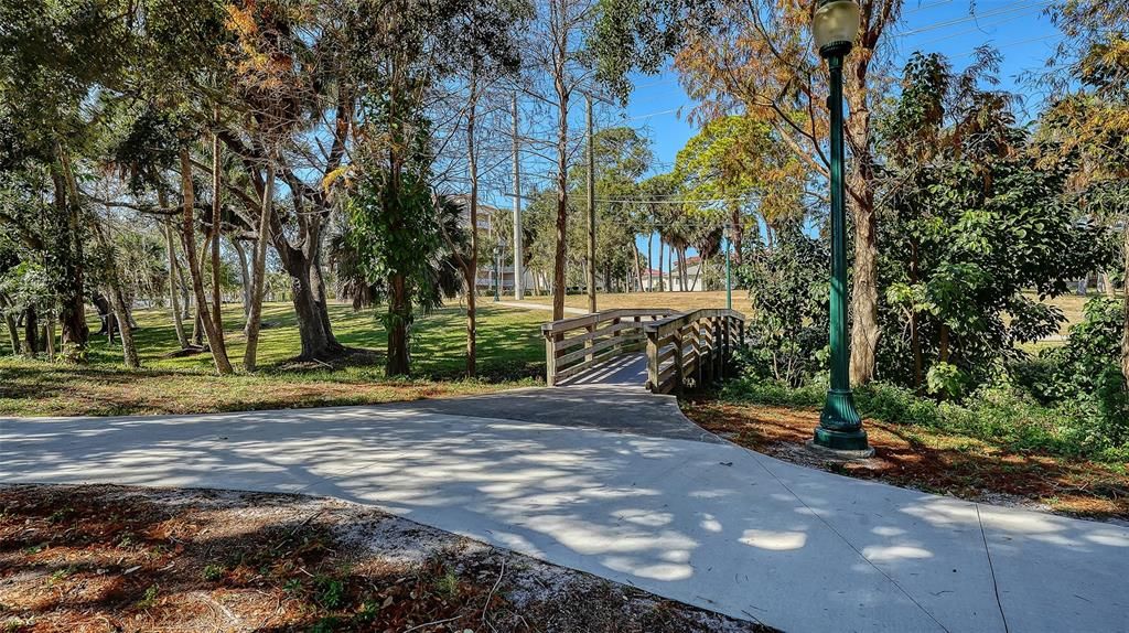 En Venta: $369,000 (1 camas, 1 baños, 867 Pies cuadrados)