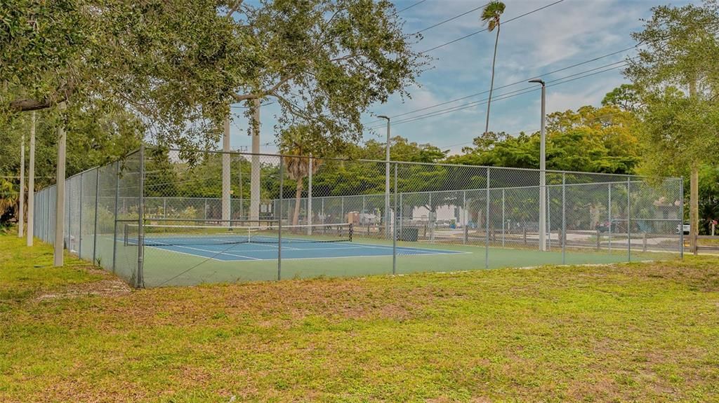 En Venta: $369,000 (1 camas, 1 baños, 867 Pies cuadrados)