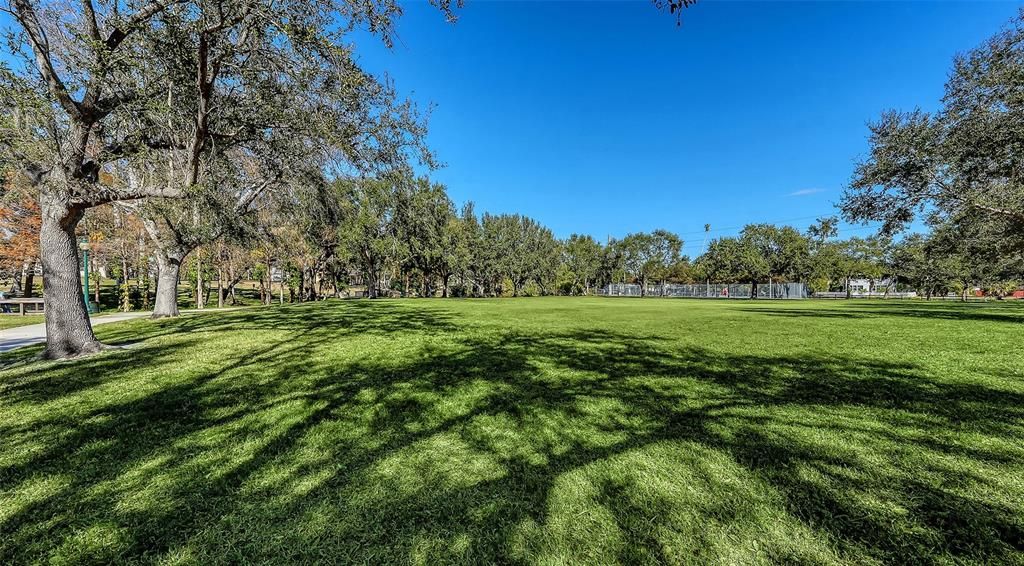 En Venta: $369,000 (1 camas, 1 baños, 867 Pies cuadrados)