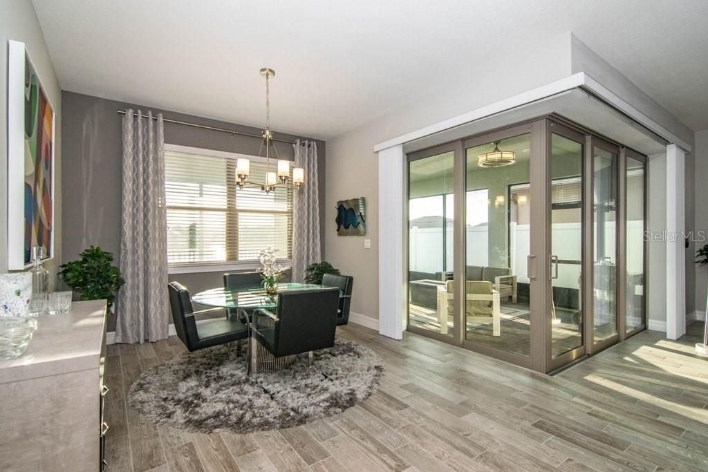 For Rent: $3,195 (3 beds, 2 baths, 2007 Square Feet)