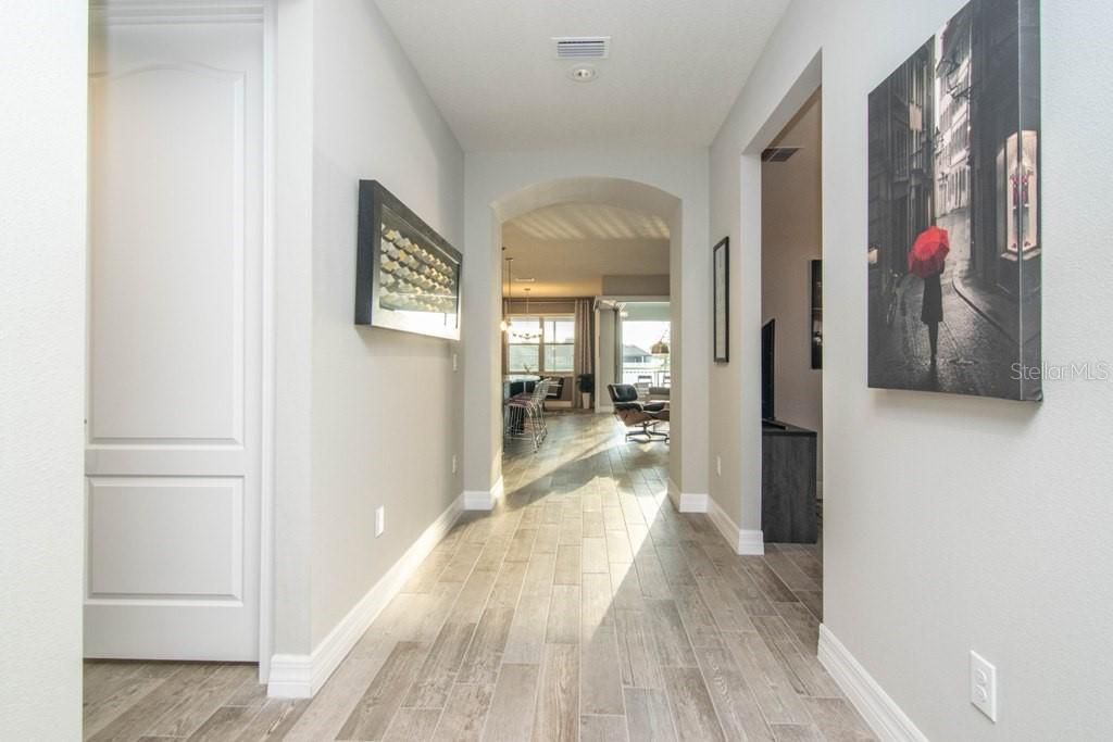 For Rent: $3,195 (3 beds, 2 baths, 2007 Square Feet)