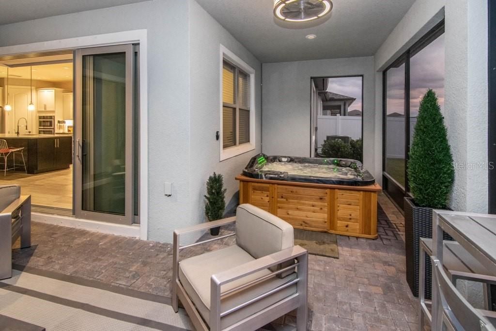 For Rent: $3,195 (3 beds, 2 baths, 2007 Square Feet)