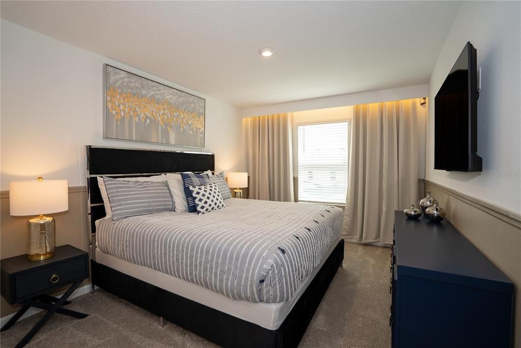 For Sale: $630,000 (5 beds, 4 baths, 2304 Square Feet)