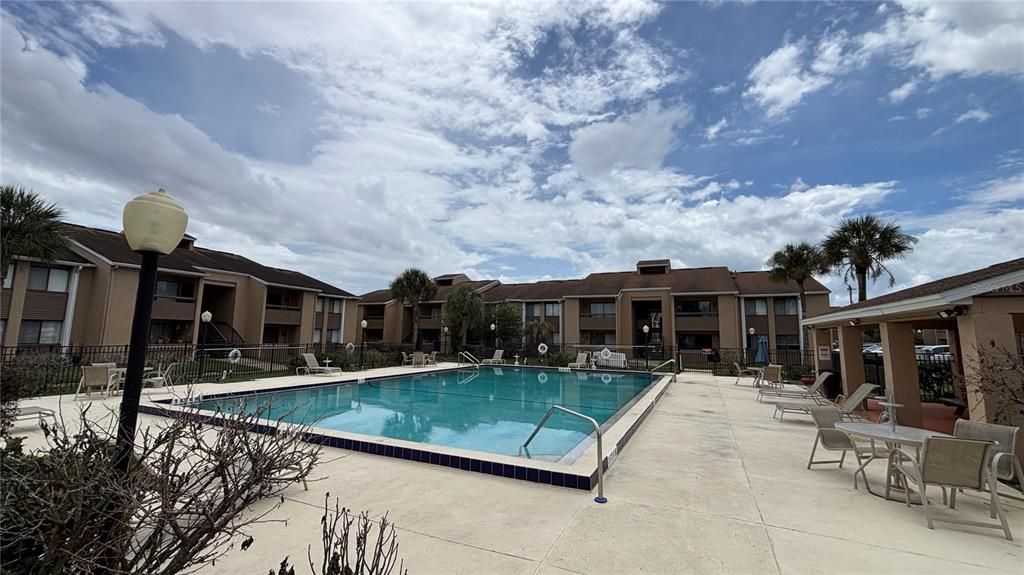For Rent: $1,695 (2 beds, 2 baths, 1048 Square Feet)