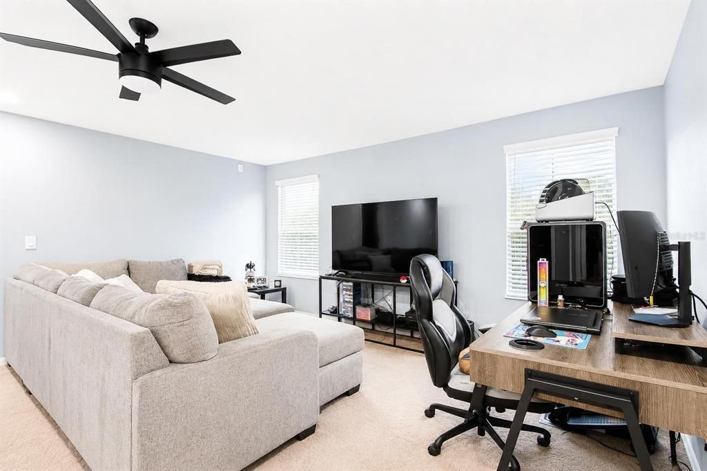 For Sale: $709,900 (4 beds, 2 baths, 2681 Square Feet)