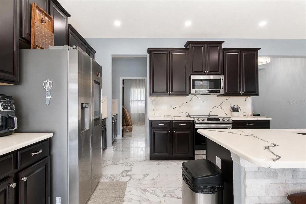 For Sale: $709,900 (4 beds, 2 baths, 2681 Square Feet)