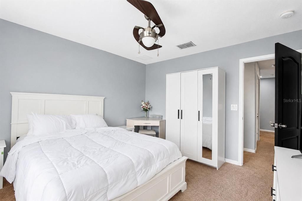 For Sale: $709,900 (4 beds, 2 baths, 2681 Square Feet)