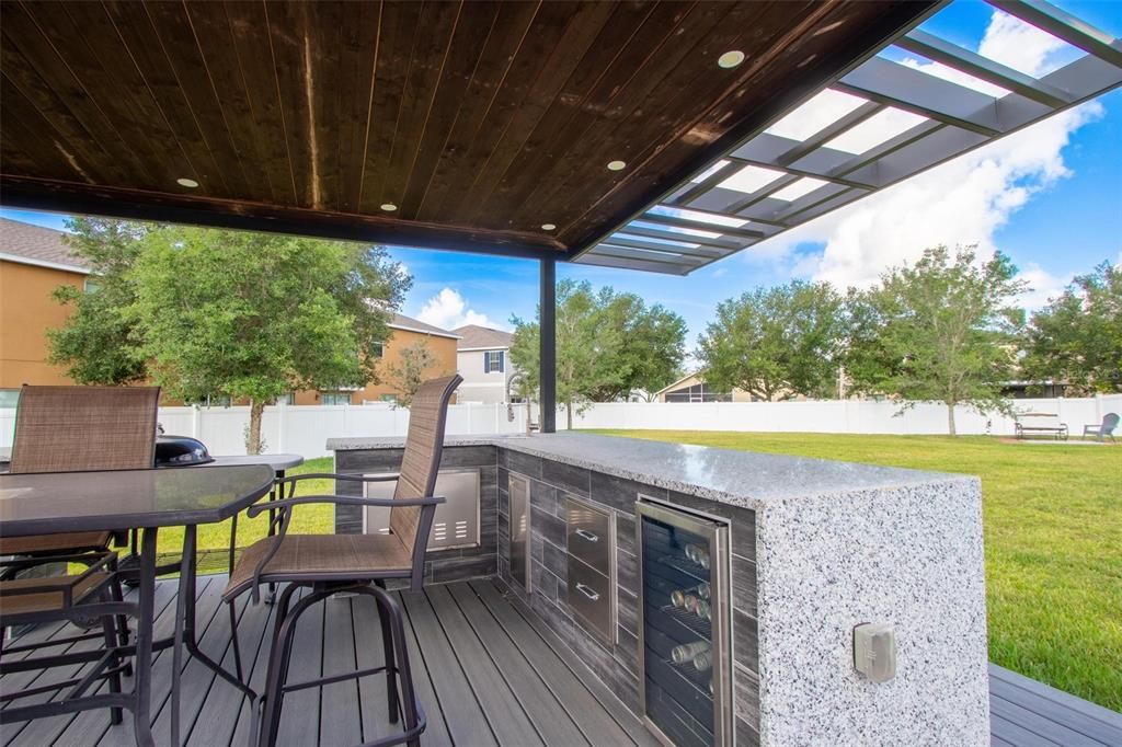 For Sale: $709,900 (4 beds, 2 baths, 2681 Square Feet)