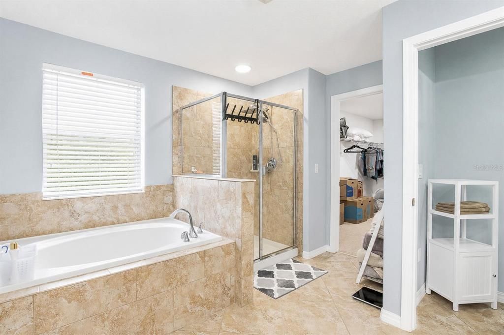 For Sale: $709,900 (4 beds, 2 baths, 2681 Square Feet)