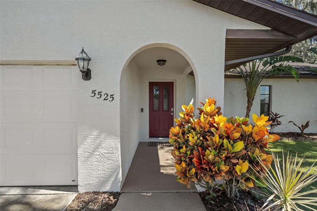For Sale: $256,000 (2 beds, 2 baths, 1322 Square Feet)