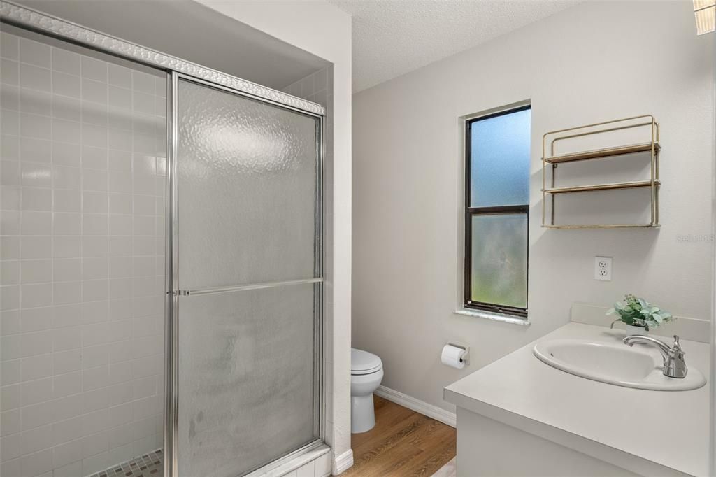 For Sale: $256,000 (2 beds, 2 baths, 1322 Square Feet)