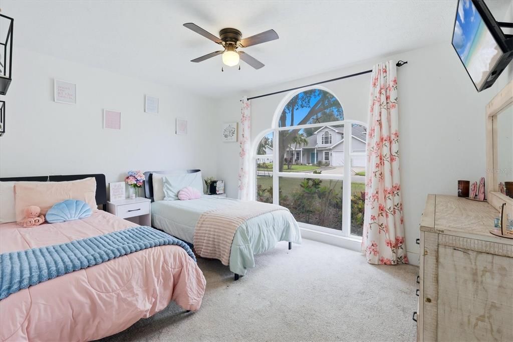 For Sale: $649,000 (3 beds, 2 baths, 1873 Square Feet)