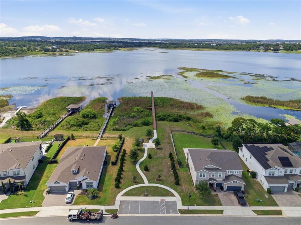 For Sale: $929,000 (5 beds, 5 baths, 4495 Square Feet)