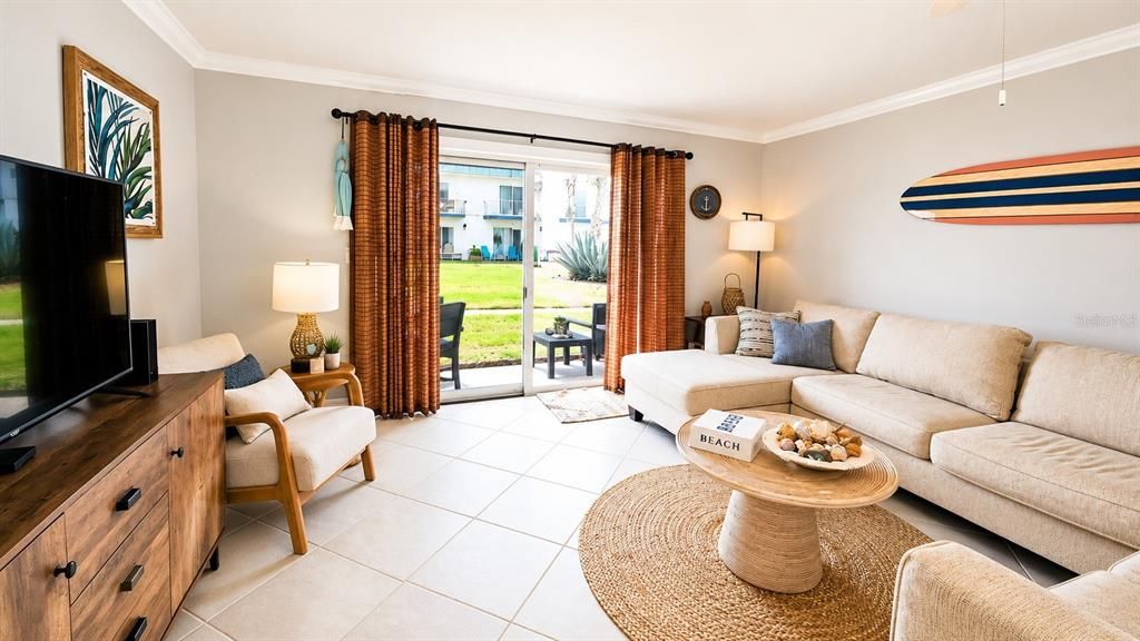 For Sale: $335,000 (2 beds, 2 baths, 1184 Square Feet)