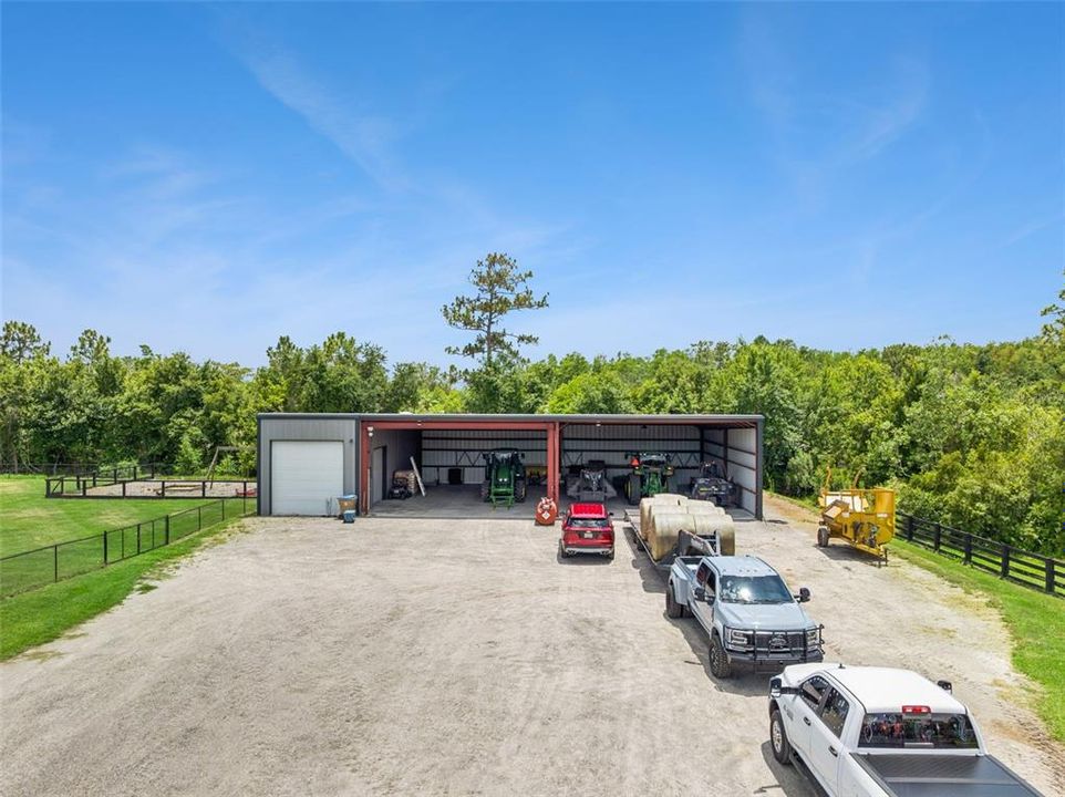 For Sale: $919,000 (4 beds, 3 baths, 3143 Square Feet)