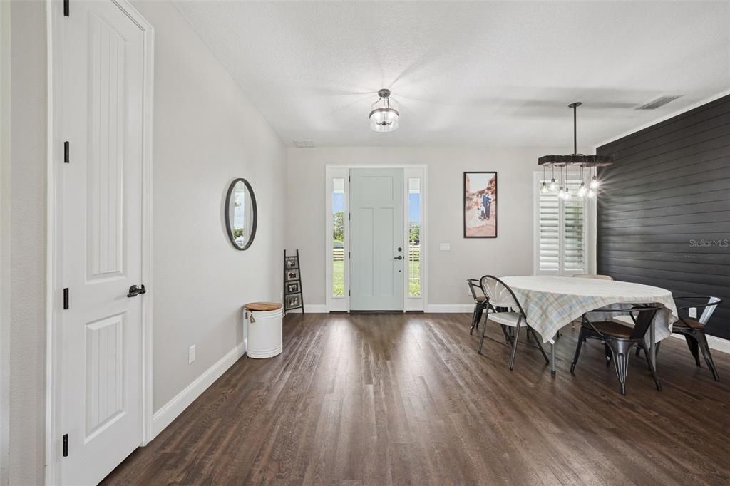For Sale: $919,000 (4 beds, 3 baths, 3143 Square Feet)
