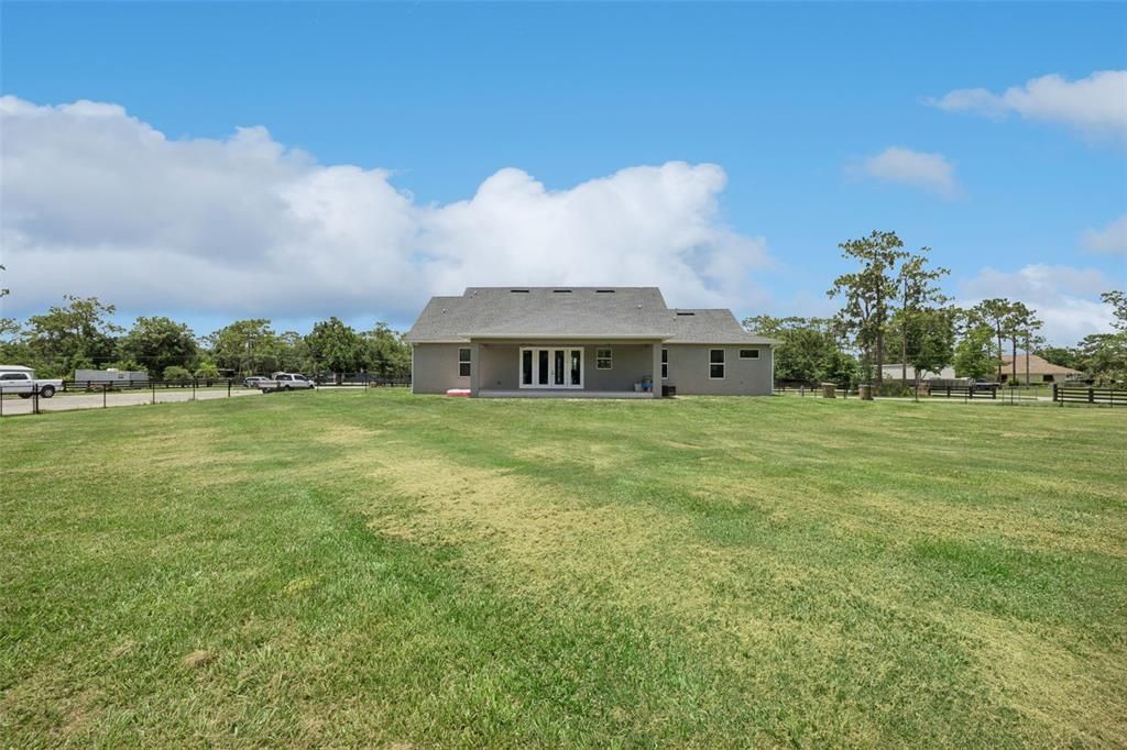For Sale: $919,000 (4 beds, 3 baths, 3143 Square Feet)