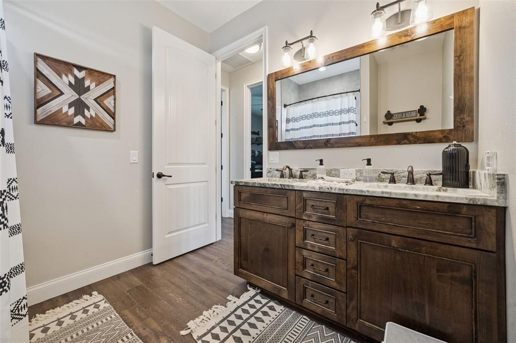 For Sale: $919,000 (4 beds, 3 baths, 3143 Square Feet)