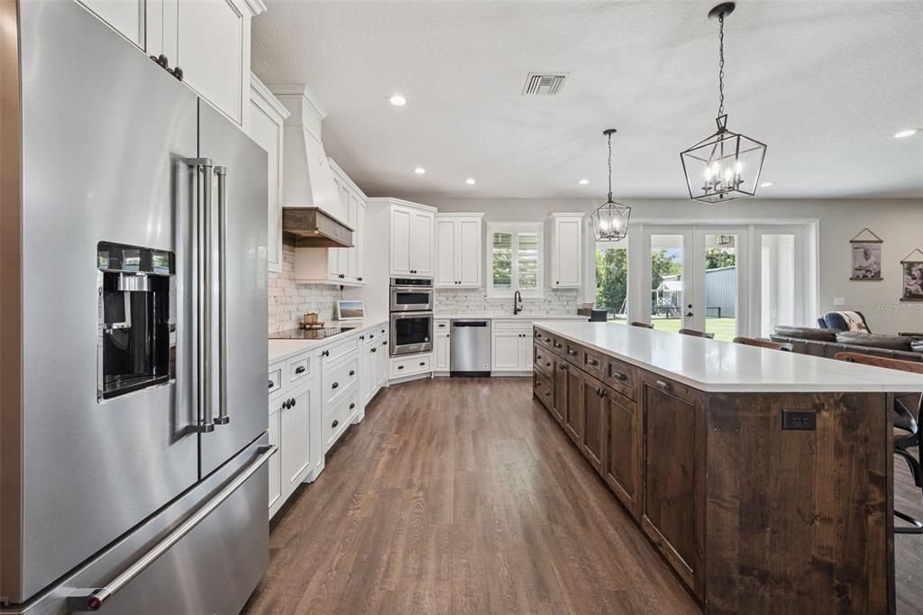 For Sale: $919,000 (4 beds, 3 baths, 3143 Square Feet)