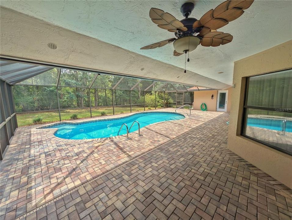For Sale: $526,535 (4 beds, 3 baths, 2449 Square Feet)
