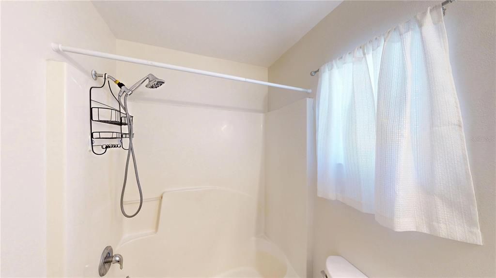 : $350,000 (3 beds, 2 baths, 1448 Square Feet)
