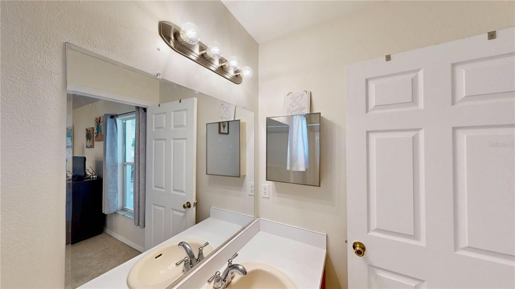: $350,000 (3 beds, 2 baths, 1448 Square Feet)