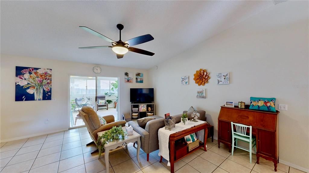 : $350,000 (3 beds, 2 baths, 1448 Square Feet)