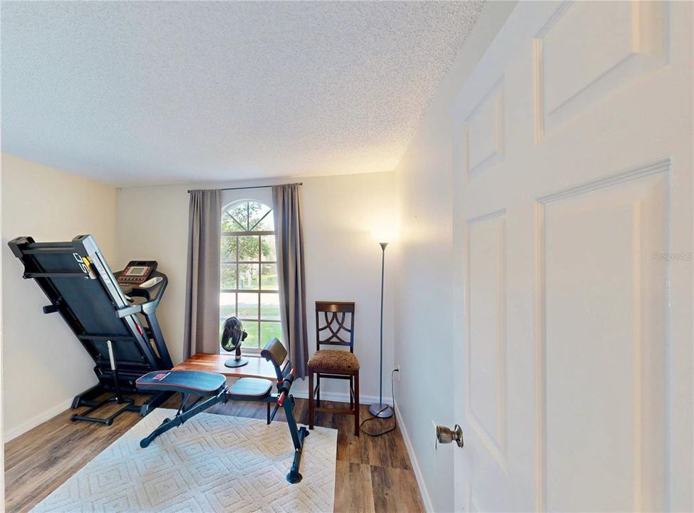 : $350,000 (3 beds, 2 baths, 1448 Square Feet)