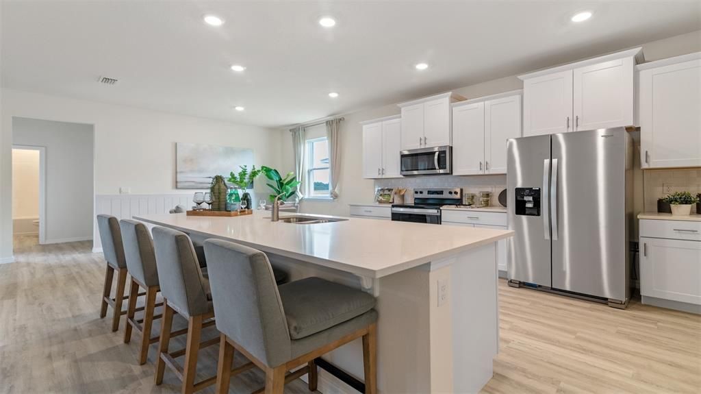 For Sale: $455,990 (4 beds, 3 baths, 2361 Square Feet)