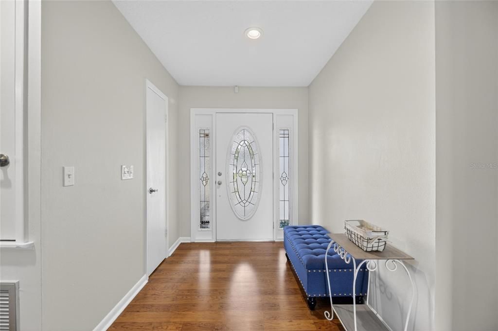 Active With Contract: $390,000 (3 beds, 2 baths, 1988 Square Feet)