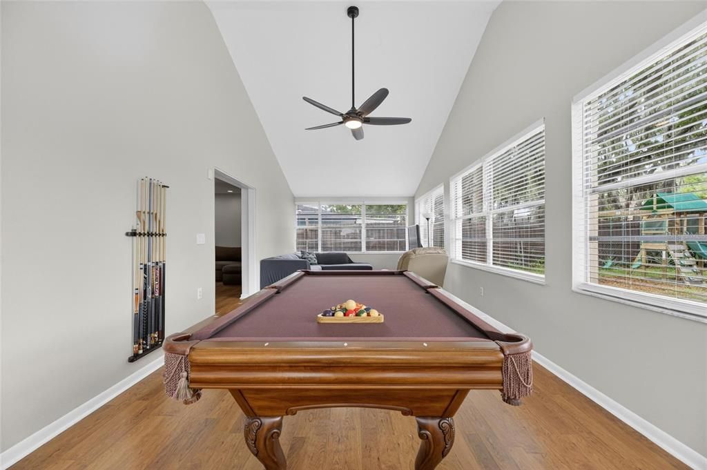Active With Contract: $390,000 (3 beds, 2 baths, 1988 Square Feet)