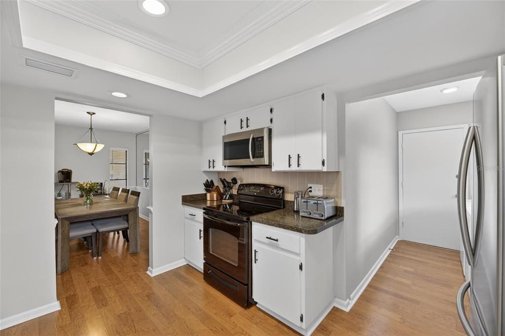 Active With Contract: $390,000 (3 beds, 2 baths, 1988 Square Feet)
