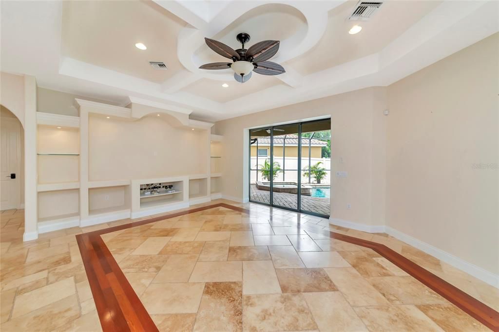 For Sale: $625,000 (3 beds, 2 baths, 1800 Square Feet)