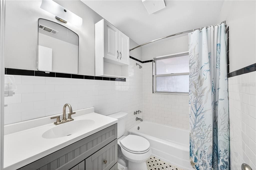 For Sale: $459,000 (3 beds, 2 baths, 1681 Square Feet)