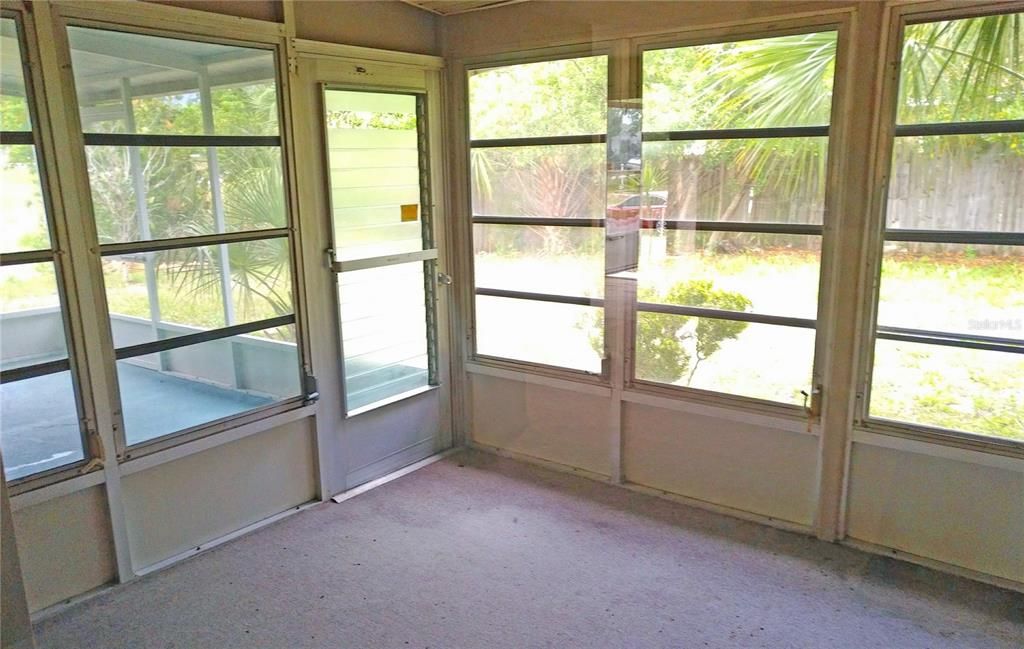 For Rent: $1,550 (2 beds, 2 baths, 1280 Square Feet)