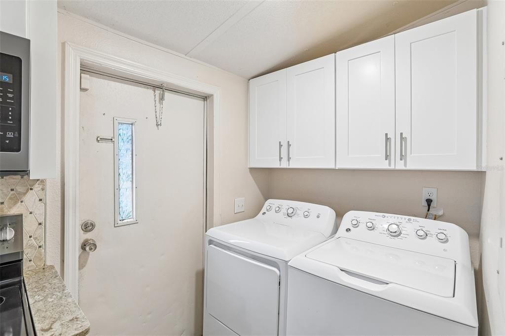 For Sale: $189,000 (3 beds, 2 baths, 960 Square Feet)