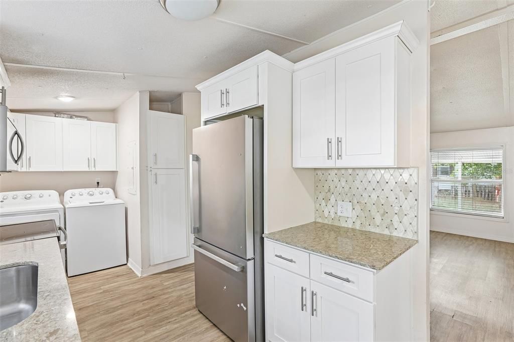 For Sale: $189,000 (3 beds, 2 baths, 960 Square Feet)
