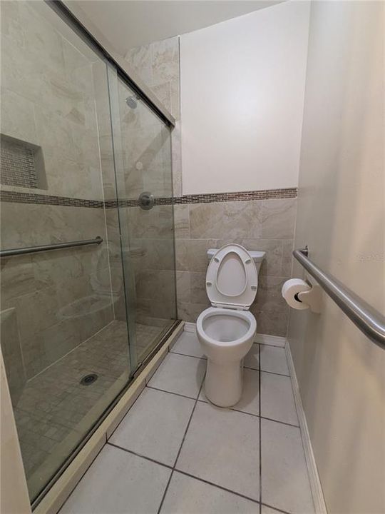 For Sale: $320,000 (3 beds, 2 baths, 1238 Square Feet)