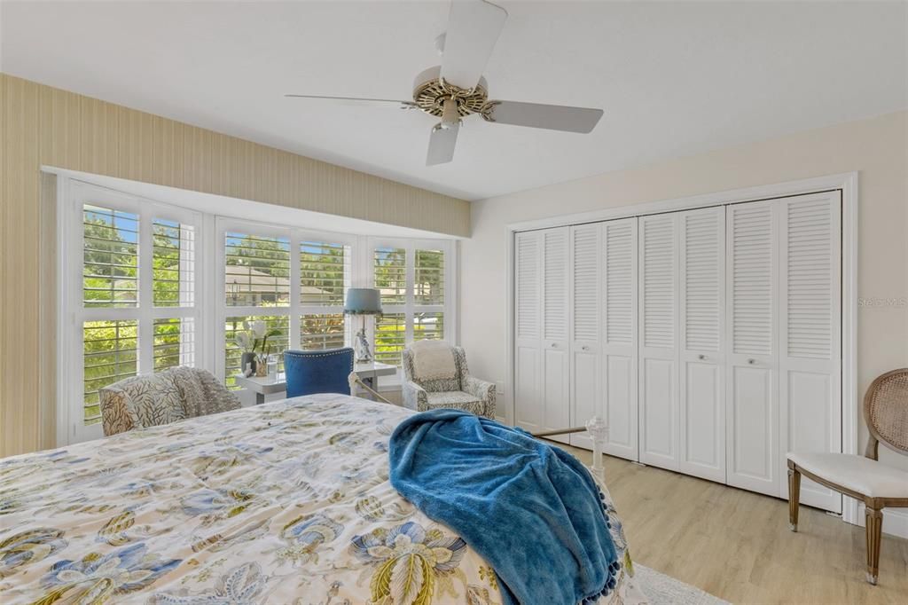 For Sale: $829,000 (3 beds, 2 baths, 3374 Square Feet)