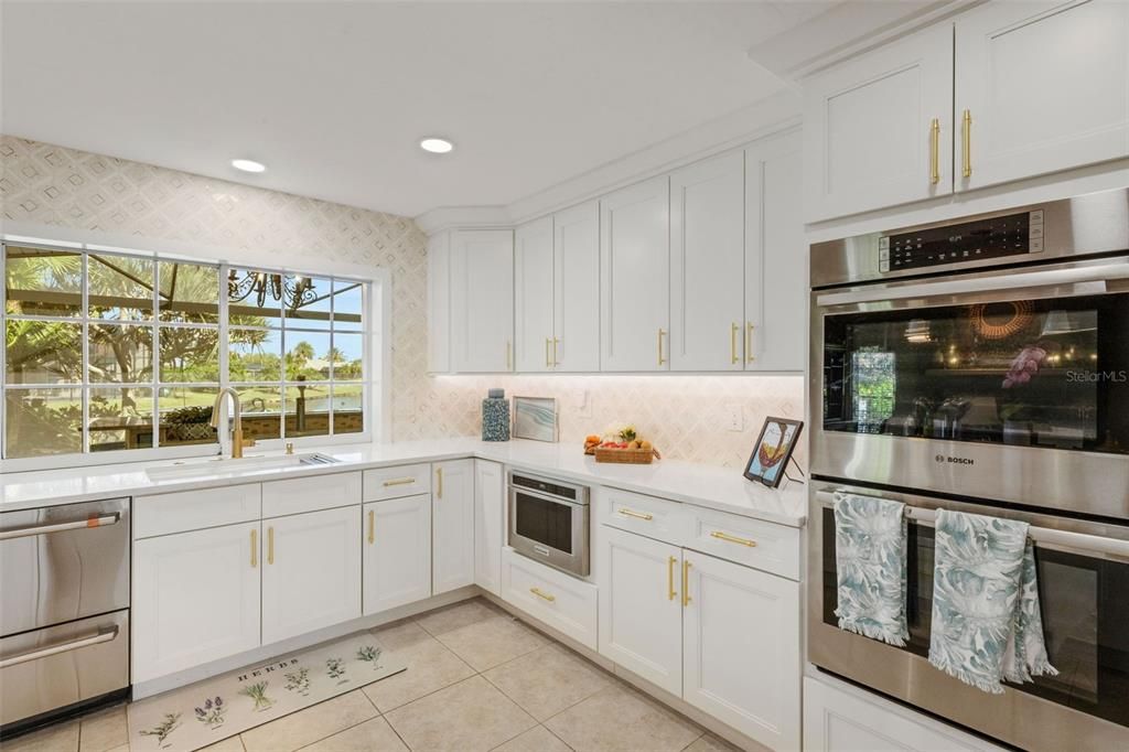 For Sale: $829,000 (3 beds, 2 baths, 3374 Square Feet)