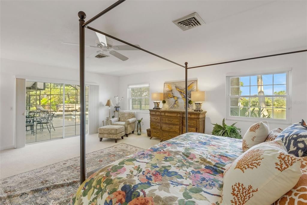 For Sale: $829,000 (3 beds, 2 baths, 3374 Square Feet)