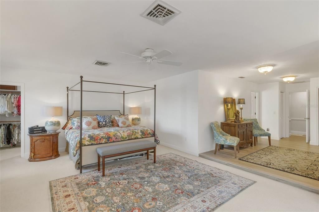For Sale: $829,000 (3 beds, 2 baths, 3374 Square Feet)