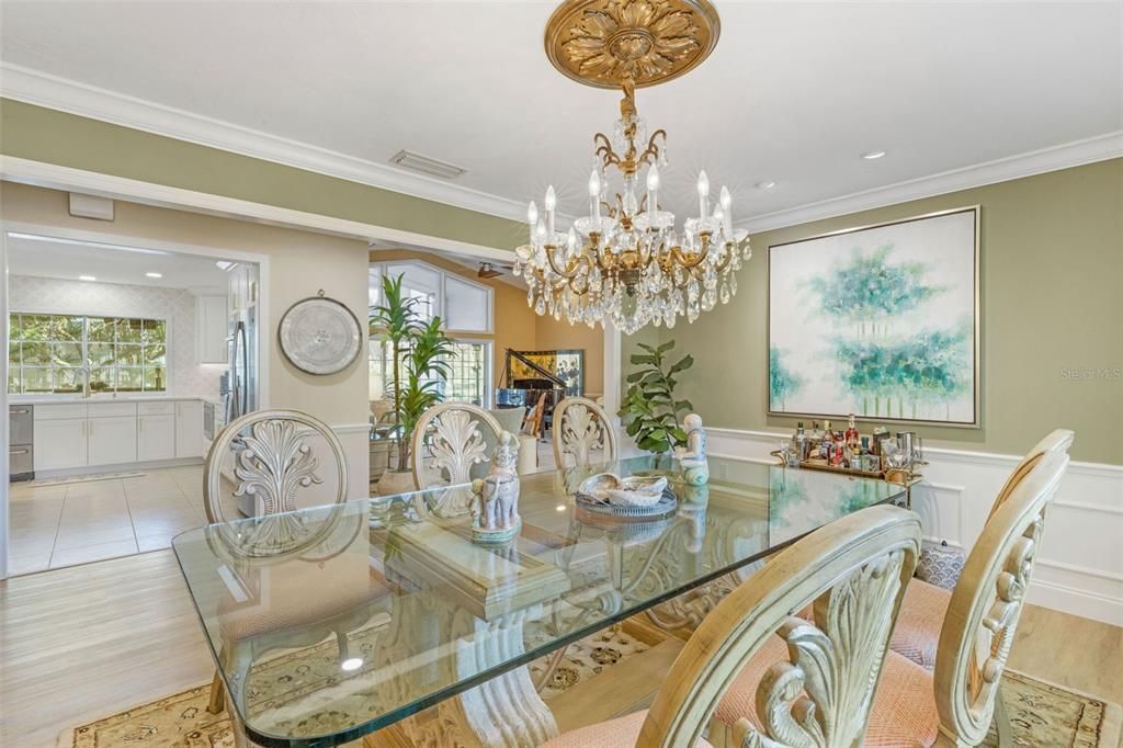 For Sale: $829,000 (3 beds, 2 baths, 3374 Square Feet)