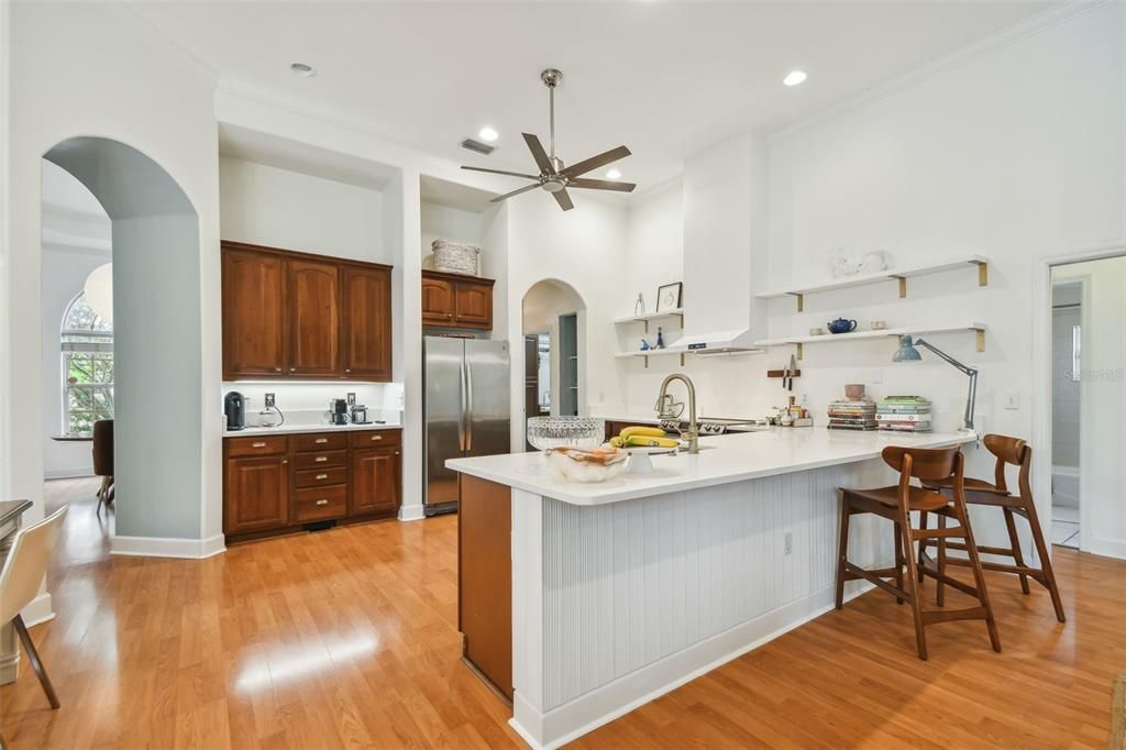 For Rent: $6,500 (4 beds, 4 baths, 3400 Square Feet)
