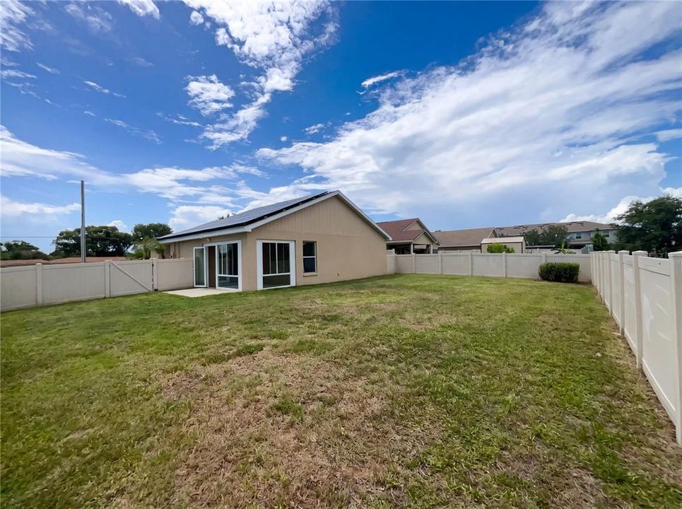 For Sale: $342,000 (3 beds, 2 baths, 1480 Square Feet)