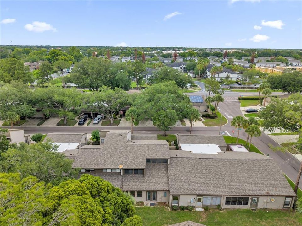 Active With Contract: $360,000 (3 beds, 3 baths, 1889 Square Feet)