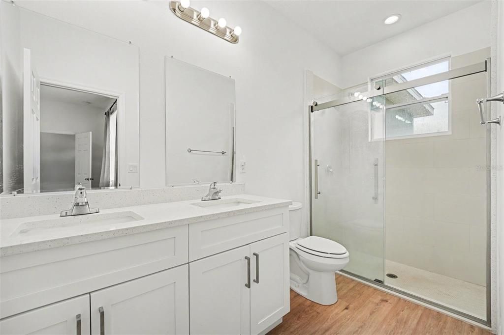 For Sale: $390,000 (4 beds, 3 baths, 1970 Square Feet)
