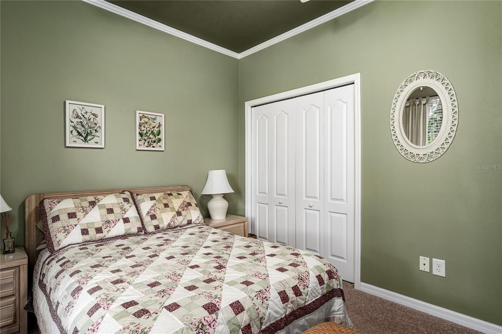 For Sale: $329,000 (3 beds, 2 baths, 1552 Square Feet)